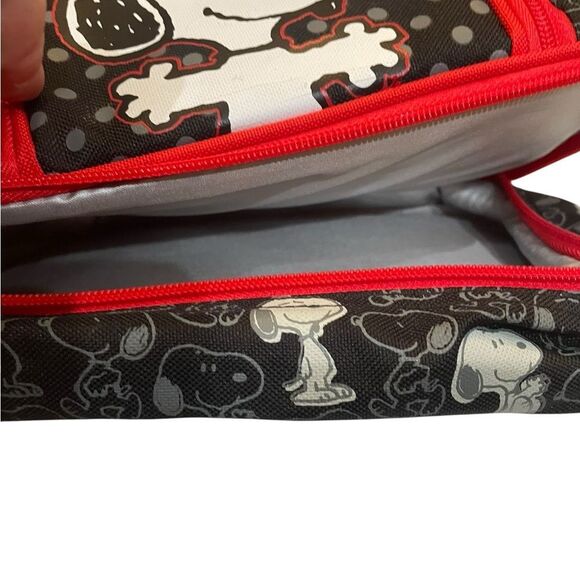 Snoopy Lunch Bag with Red Trim - Picture 4 of 4